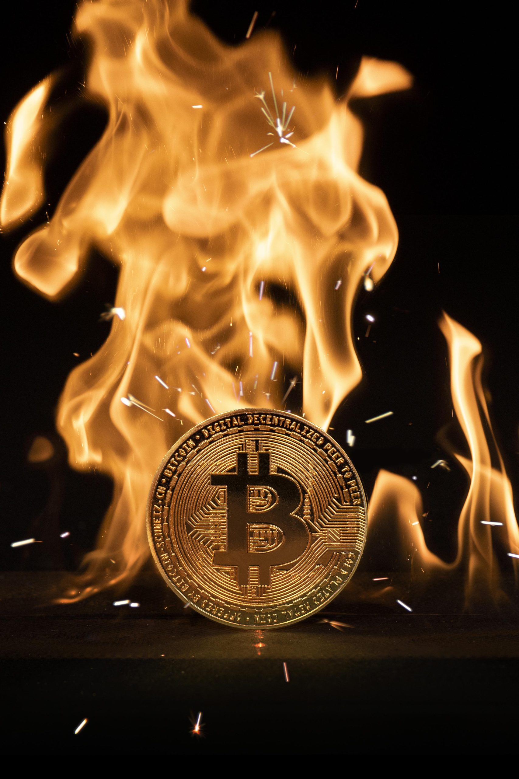 Alguien Quemó 107 BTC y el Mundo No Entiende Por Qué